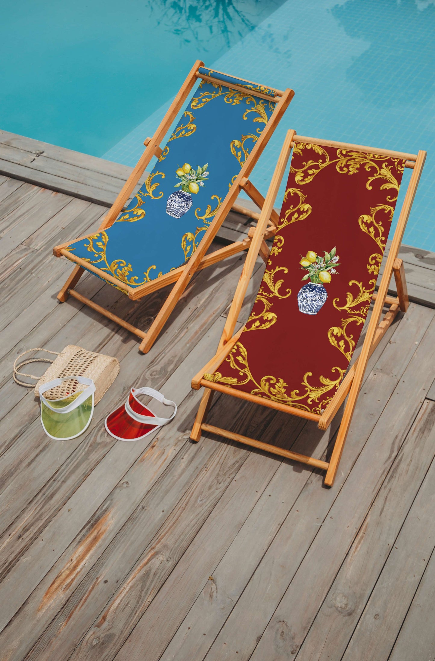 Deckchair, red fabric with gold accents