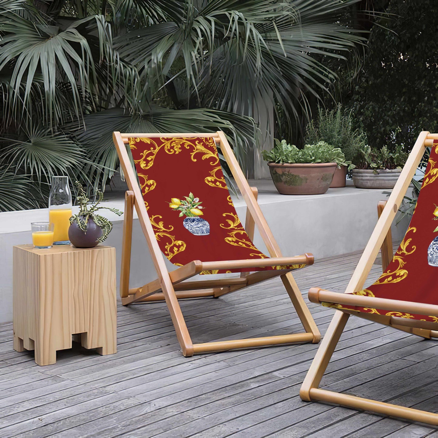 Deckchair, red fabric with gold accents